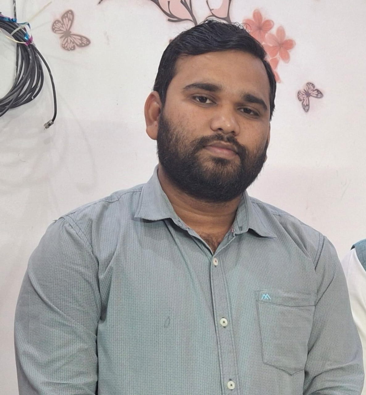 अंकुर श्रीवास्तव ने MLC विच्छेलाल राजभर पर लगाए गंभीर आरोप, CM योगी से कार्रवाई की मांग